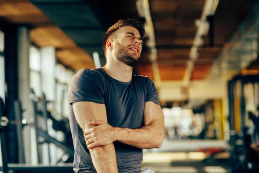 4 Common Reasons Why People Injure Themselves in the Gym