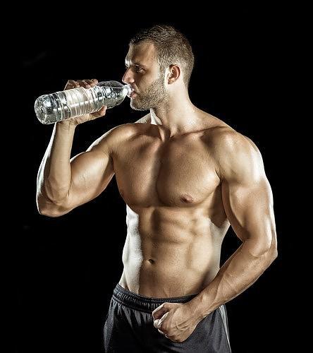 6 Ways to Get Ripped by Losing Water Weight